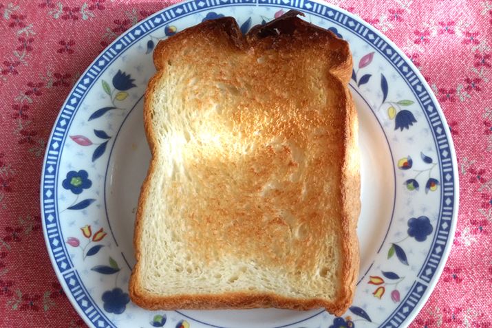 �Ō�ɁB������p����①�ɂŕۑ����Ă����āA�g�[�X�^�[�ŏĂ����炱����܂��������������ł���