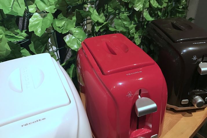 �ӂ��t���Ȃ̂ŁA�g�p���Ȃ������C�ɂȂ�z�R���̐i����h�����Ƃ��ł��ĉq���I