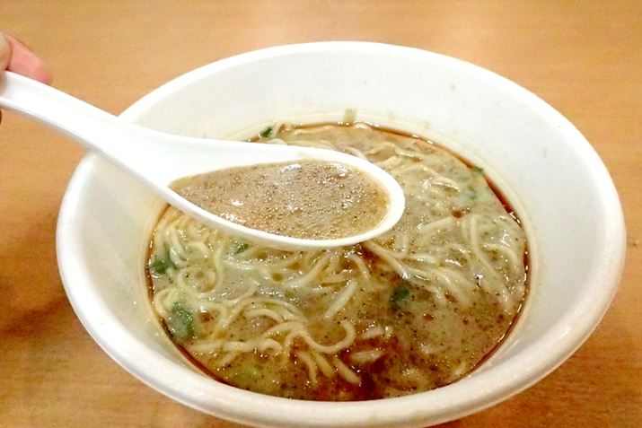 XƓlɁA2A3o߂ƁA}[ȂŁAX[vŜFɕωĂ܂