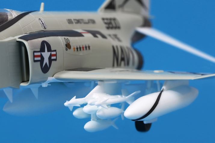 �t������