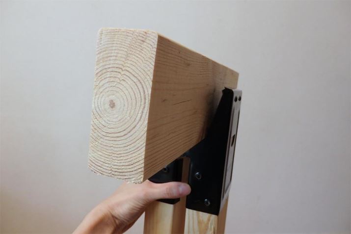 Nbv̂悤ɊJ̕ɓVڂxƂȂ2×4ݍ݂܂