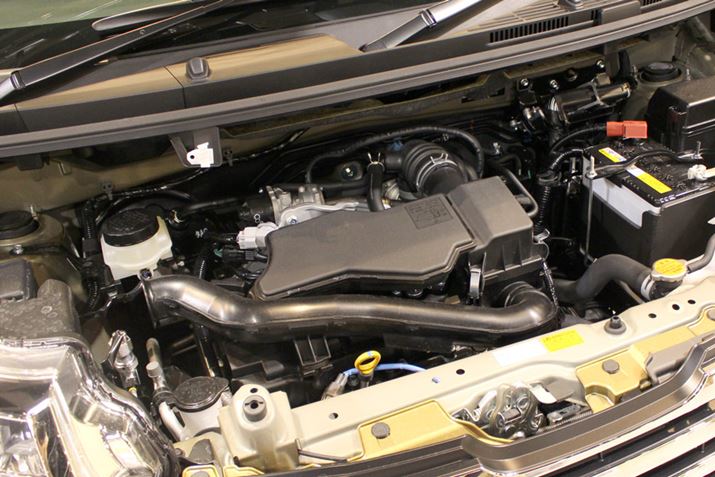 RzCGWu1KR-FEv́A51kW i69ńjAőgN92Nm𔭐BŔA24.6km/liJC08[hj