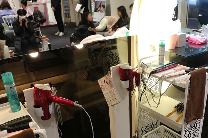 uwAPAR[i[v̑ÓAwAu[₷悤SʋɂȂĂ܂