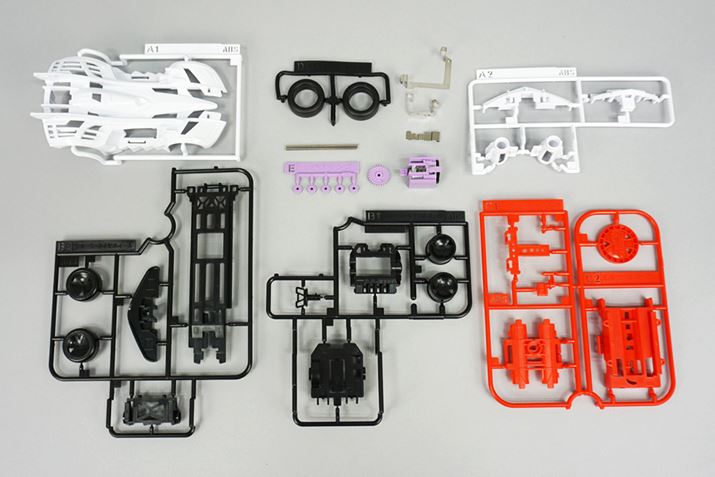 ʓIȃ[^[zr[lɁAp[cgݗĂă}Vɂ