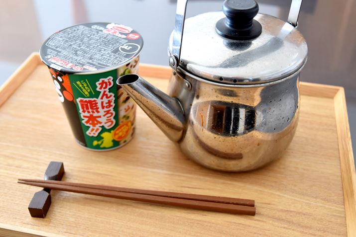 ܃̌F{[́Aeʂ62gi50gjB 3҂Ă΂łł