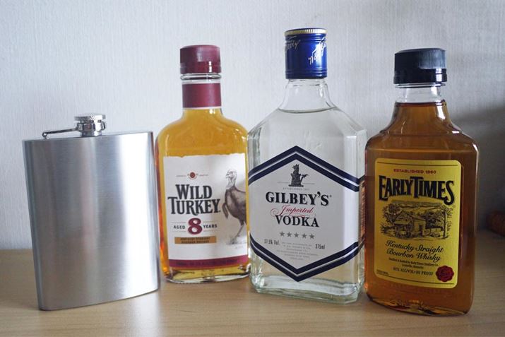 ƂƂŁAo[{ɃEHbJȂǂIXXł