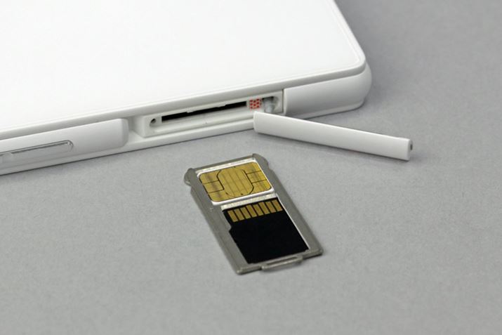 nanoSIMJ[h̗pBNTThRŃT[rXLTEv4ohɑΉĂ邽߁AʘbGA͍L