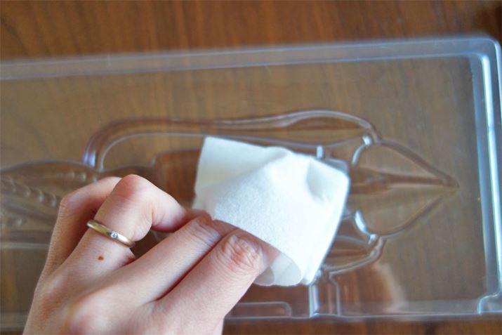 łO~o₷Ȃ悤AOɃg[ɖh܂