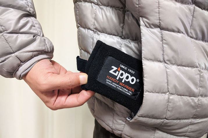 oƂɂ͕K|PbgɔE΂ďoĂ܂