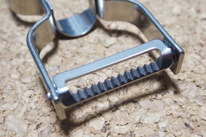 ʂ̃s[[ƈႢAngłĂ܂B̔gnJj̍dkނĂ܂