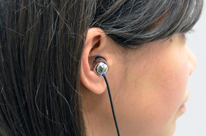 ⟑̂���r�I�R���p�N�g�ɂ܂Ƃ܂��Ă���̂ŁA���ɃX�b�|���Ǝ��܂�B�������͂Ȃ��Ȃ��ǍD��