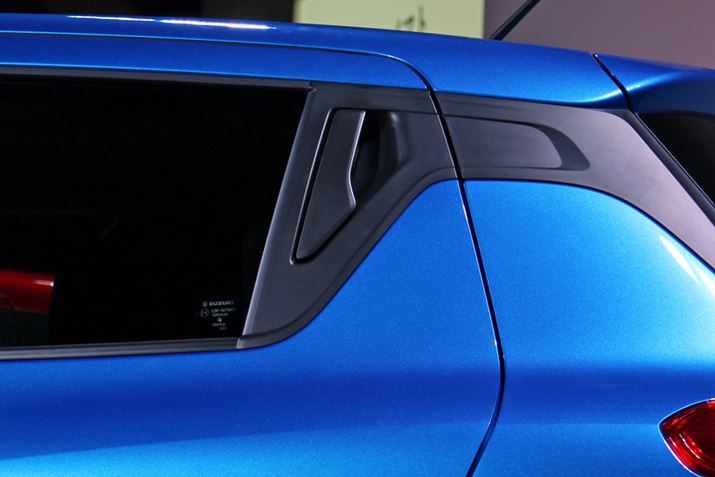 A̓s[}EghAnhɂȂĂAڂɂ2hAN[ŷ悤