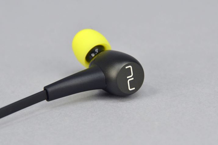 X|[cCzł͒nEWOɃA~jEfނ̗p