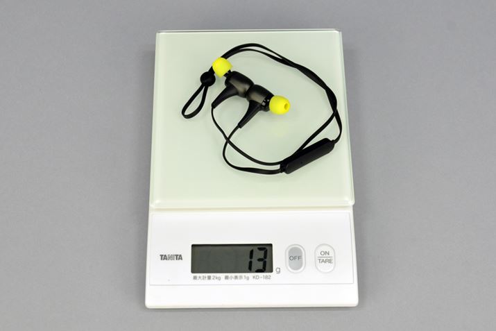 nEWOɃA~jEfނ̗pfȂAd13gƂyʐ݌vƂȂĂ