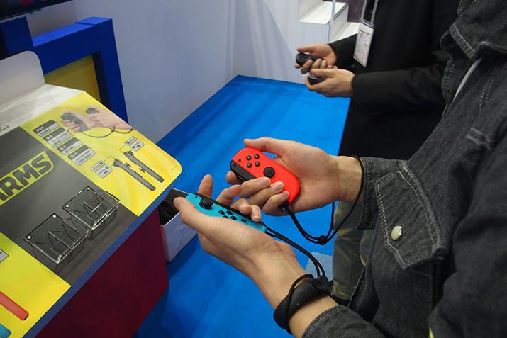 uJoy-Conv𗼎ɎAẼp`JoƂPȑ