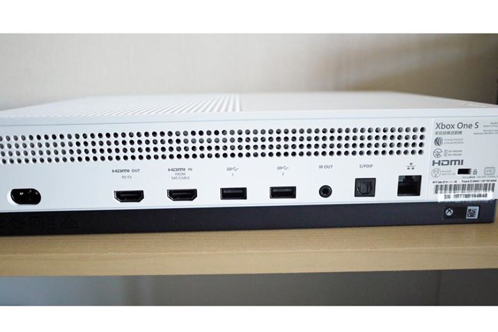 wʂłBHDMIo͂BTVBDR[_[\ɁI