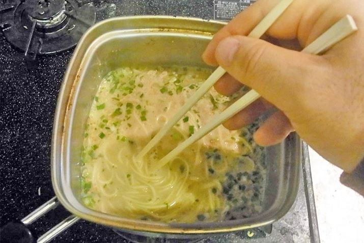 ˂łAނƃX[vČy܂B˂̓肪KvȂ̂͂ł