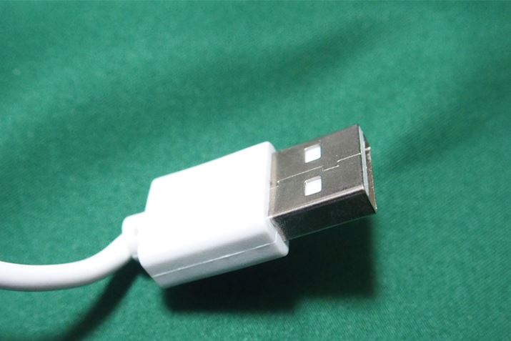 d̓RZgł͂ȂUSB[qłB܂܂USB[qdɂł܂