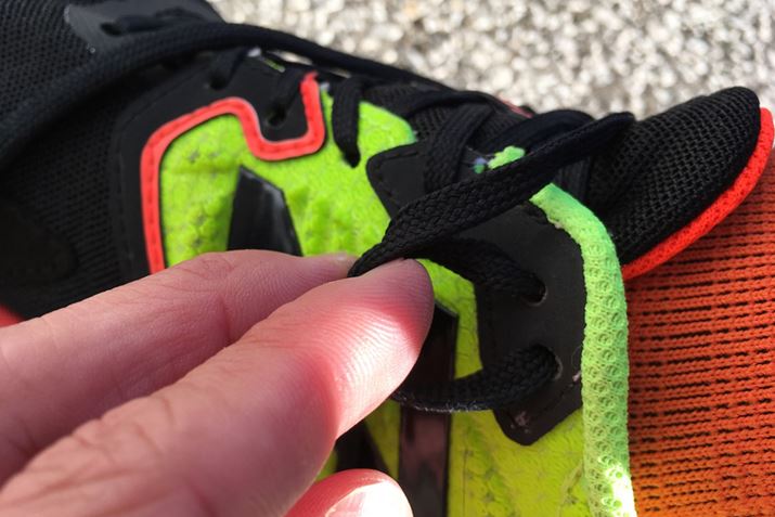 ⏕΁AɃV[ỸtBbgサ܂