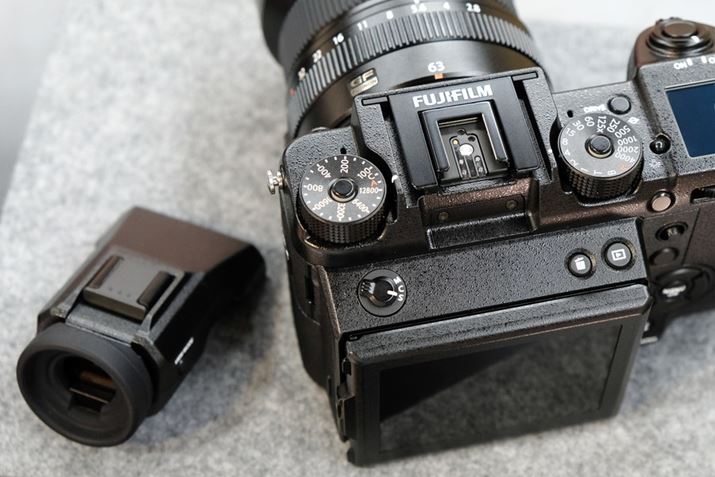 EVF͒EŁAKCh[ɂđEO\