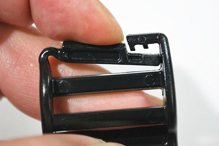 tbN̏㕔́Â悤ɋȂāc