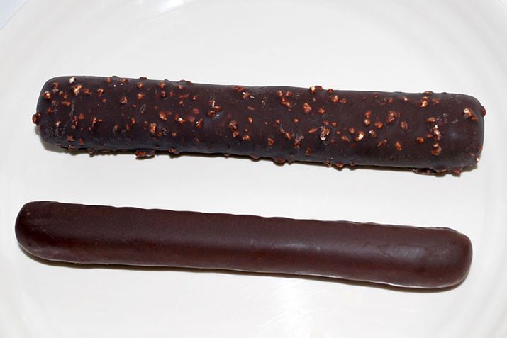 ʂ̃`RobgƔׂƁAC{C{Ă邵c