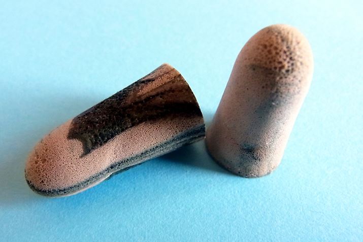 ́uCAMO PLUGSvB҂Ƃł