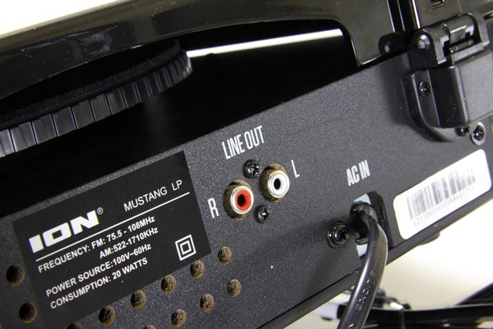 {̔wʂɂRCAAiOo͂𑕔ĂAz[I[fBIVXeƂ̘Ag\