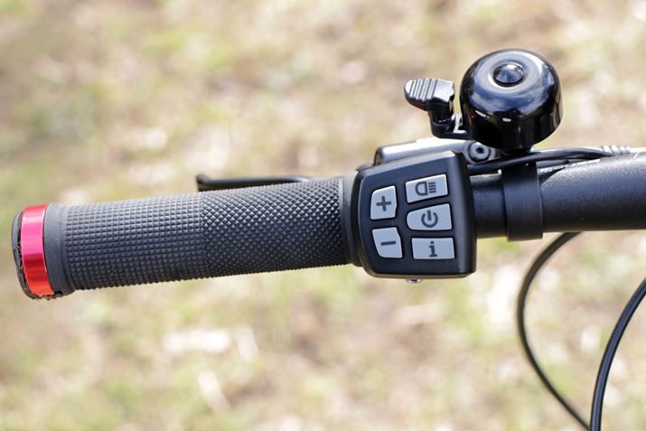 ̃nhɑꂽXCb`ŃAVXg͂6iKɐ؂ւ\