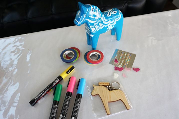 }WbNV[ŎRɃfUC܂傤BL[z_[̓v[g܂