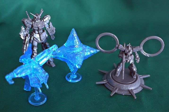 �X�P�[���͓��R�o���o���ł��B���r���X�[�c����ԑ傫���ł���