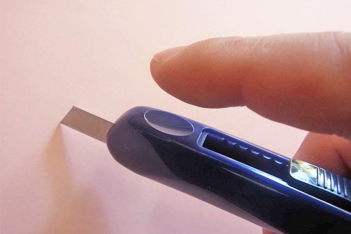 ̂ڂ݂Ɏw𓖂ĂĎg΁AɉĐ؂āAV̐؂蔲̍ۂɏd󂵂ł