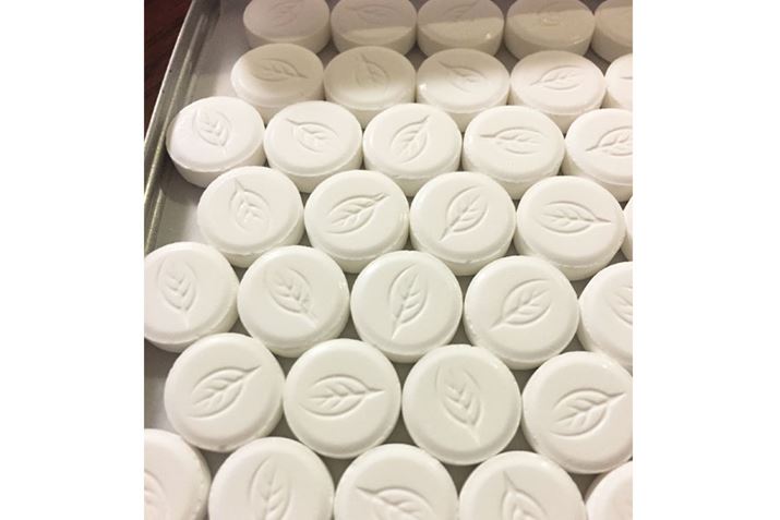 PPɃ~g̗tς̖͗lA܂Ăł˂