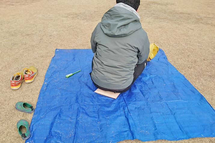 傫߂ȕM҂̂K͂ݏoĂ܂Ƃ͂܂ł