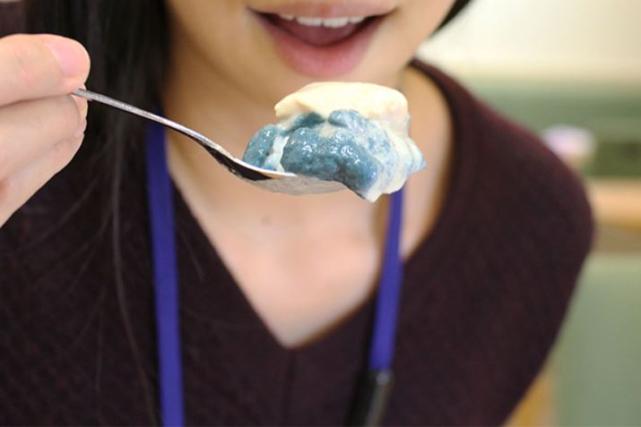 悻J[Ƃ͎vȂbNXȂAƂJ[̖