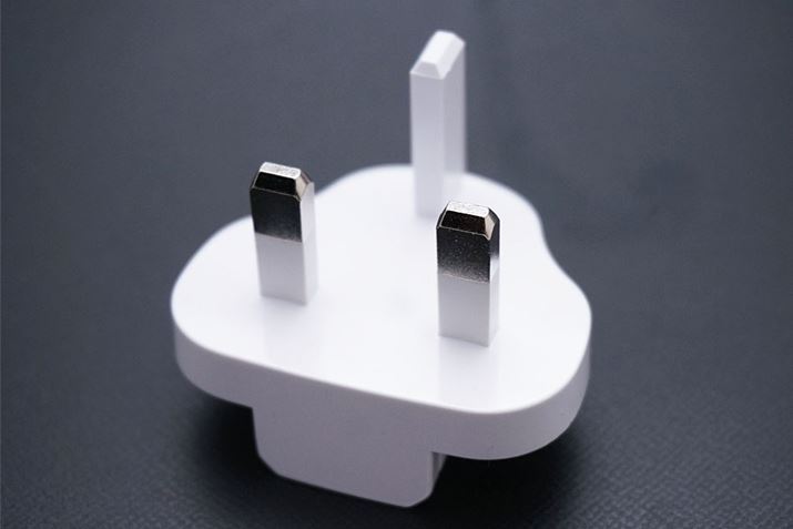 BF^CvBvO3{Ȃ̂IŎɃCMXAtJAɍ̗pĂ鍑ł