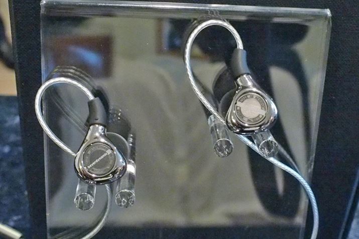 beyerdynamic�uXELENTO REMOTE(�G�N�Z�����g�����[�g)�v