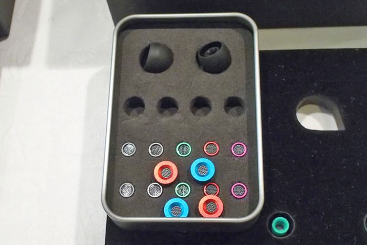 �t�B���^�[�́A�n�E�W���O�p2��ނƃm�Y���p5��ނ̌v7���