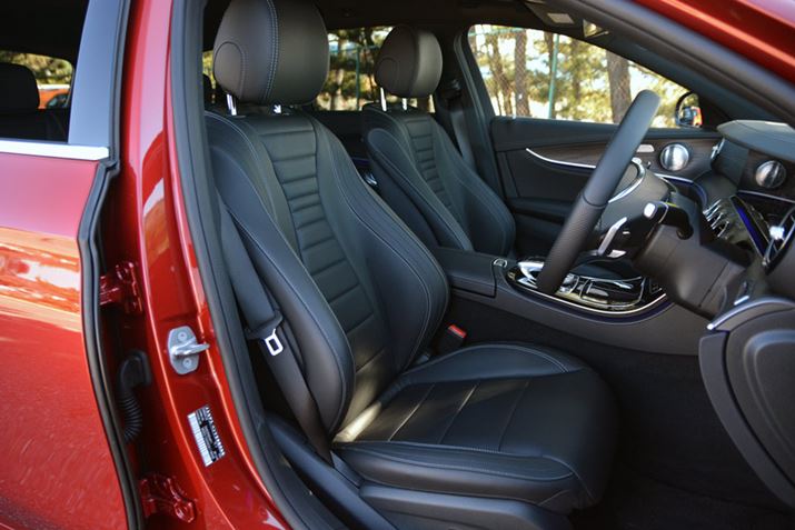 {fB傫ƂāAZ͕ȂB惂f́Ał̖{vdlōՂ