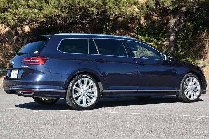 qƃQbWXy[X̂LAgɂupT[g@Ag2.0TSI R-Linev