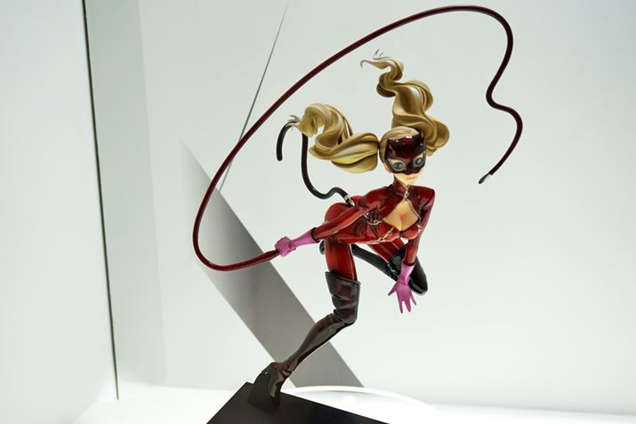 ʐF^΂炵ĖڂDꂽ̂́AAMAKUNÍu Ver.v