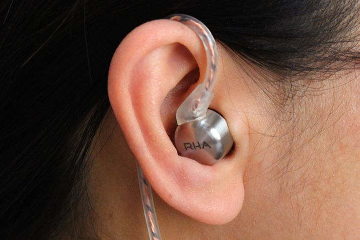 Ȃ݂ɖ{̏dʂ35BŎƏXd߂Ȃ̂AĂ݂ƃRpNgŎ̒Ɏ܂肪悢