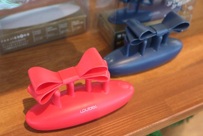 J[̓bhƃu[2Fpӂ܂BɂȂɂVRf