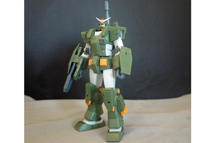 �I���[�u�O���[���̏d���b�I �t���A�[�}�[�K���_���ł�