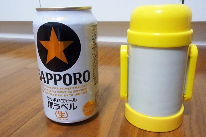 Ȃ݂ɁA傫350ml̊ʃr[Ƃقړ傫