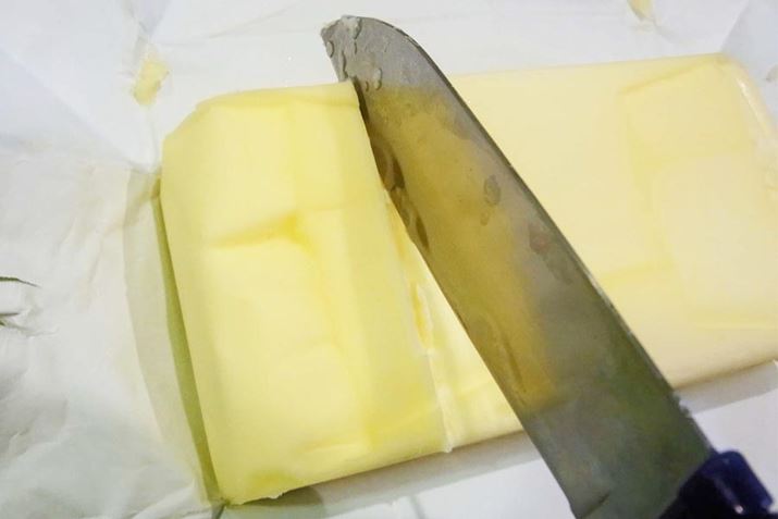 o^[JbgKChgăo^[̕\ʂɃJbgʒü܂B́Aɂăo^[Jbg