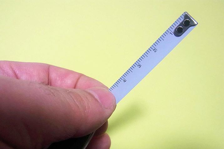 ʏ̃W[\ʂ炴炵܂Afނ͋ł