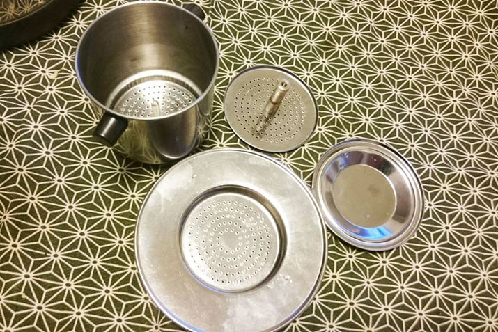 tB^[̃p[c͂ȊB{́A󂯎MAt^At^4_