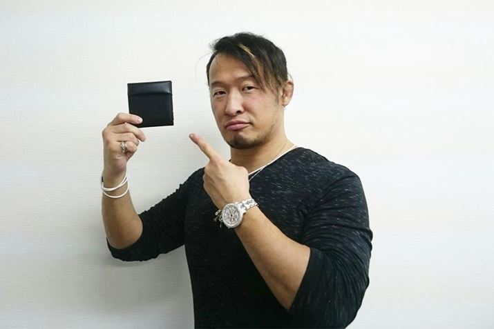 ʂ猩ĂAcƉꂼ10cmƂƂĂRpNg