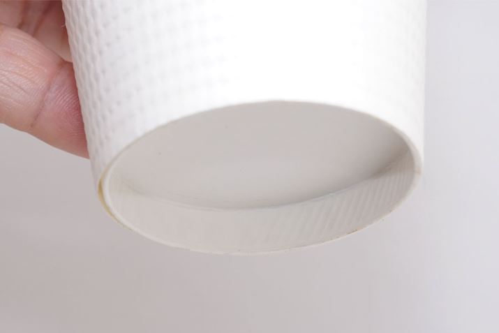 Mv[g̓Jbv̒ʂ̌`ɃtBbg݌v